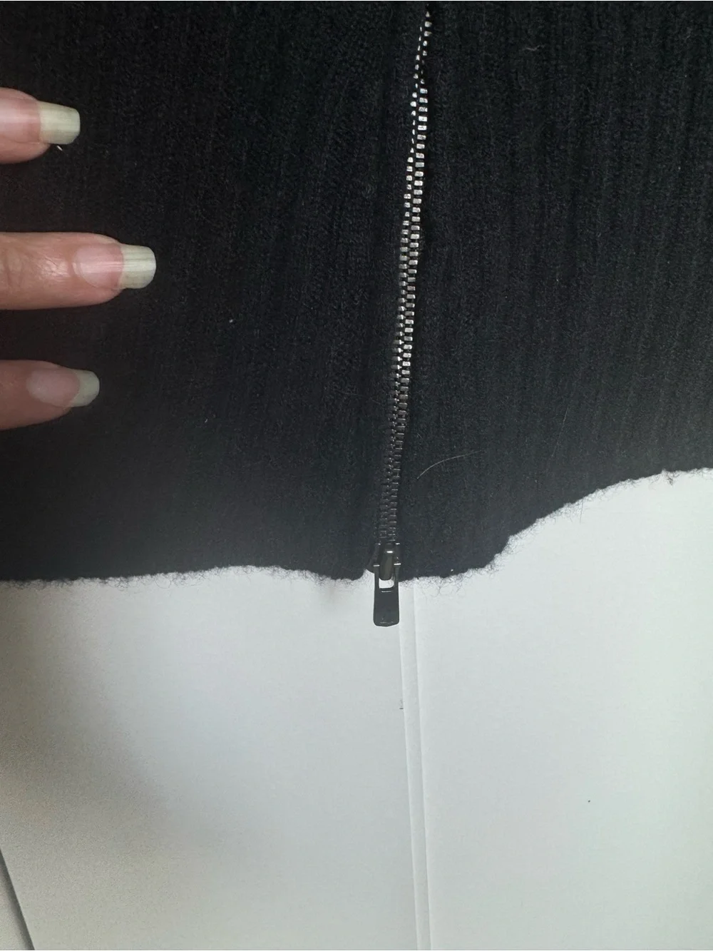 Minnie Rose Cashmere Black Knit Shawl Sweater - Picture 2 of 6